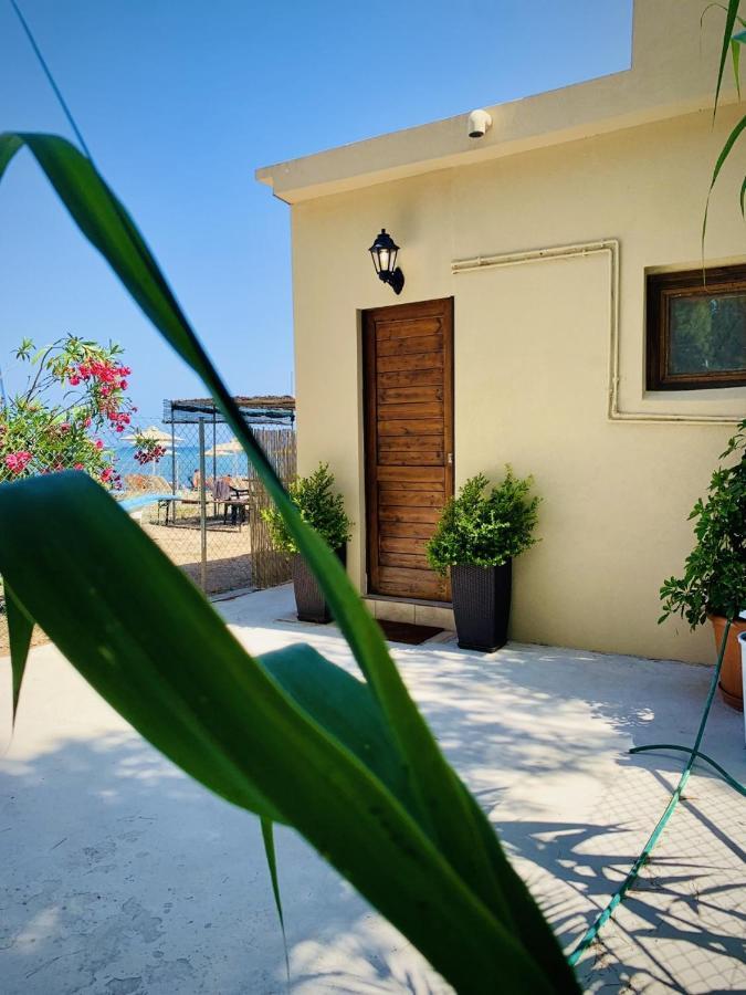 House By The Sea In Artemis Apartment Bagian luar foto